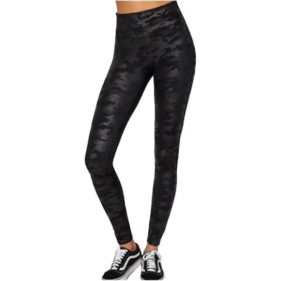 NEW Spanx Faux Leather Camo Leggings in Black/Grey Size XS - Picture 10 of 10